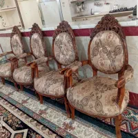 مبل نه نفره همراه با سه عدد عسلی کوچک