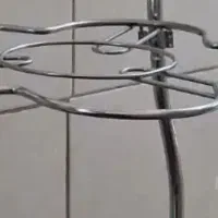 استند