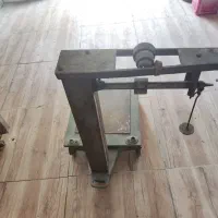 ترازو فلزی  تا ۱۰۰کیلو مکانیکی