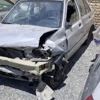 ماشین تصادفی داری زنگ بزن