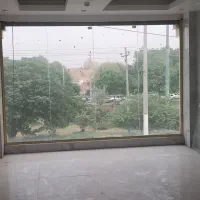 رهن و اجاره مغازه/۳۰متری/روبروی خیابون ۱ دانشجو
