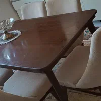 میز ناهار خوری