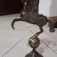 مجسمه سیاه قلم برنزی