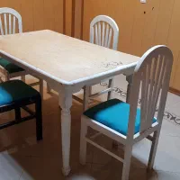 میز و صندلی چوبی چهار نفره