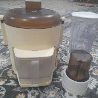 آبمیوه گیر ۳ کاره