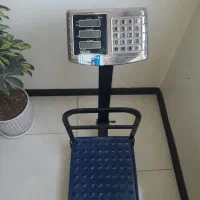 ترازو دیجیتال ۳۰۰ کیلویی