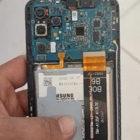 گوشی ال سی دی سوخته