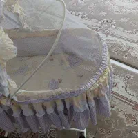 گهواره فلزی