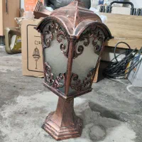 هفت عدد چراغ سر دیواری و سرستون