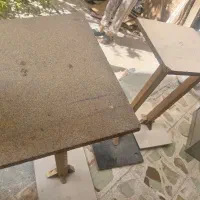 میز نماز چوبی 3 عدد رنگ نکرده  وچند عدد صندلی