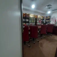 لوازم دفتر کار ، میز مدیریت ، صندلی ، میز کنفرانس