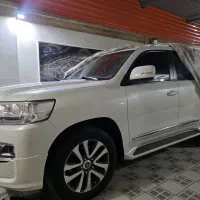 لندکروز درحدصفر