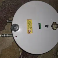 آبگرمکن دیواری ۱۰ لیتری برقی
