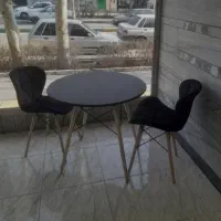 ۲ تا ست میز و صندلی ناهارخوری و کافی شاپ