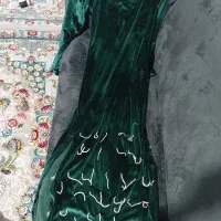 لباس مجلسی مخمل سبز پولداری