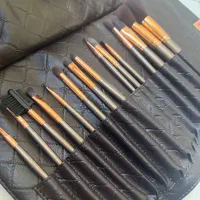براش میکاپ اورجینال بی اچ و هایلایتر رولوشن