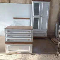 تخت و کمد کودک مدل طرح چوب وسفیدمدل۴