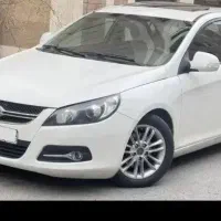 جک j5 سفید/مشکی ( اقساط تحویل روز
