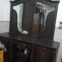 اینه و میزآرایشی