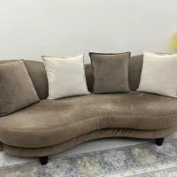 مبلمان و راحتی بسیار تمیز +میز جلو مبلی خارجی
