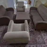 مبل هفت نفره با میز وسط