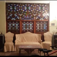 ۱۰۴۳متر ویلایی قدیمی در بافت تاریخی ارزشمند