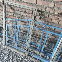 درب آهنی واسه قفس بندی خروس لاری