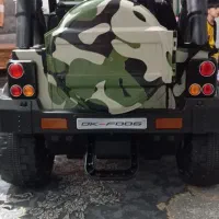 جیپ ارتشی شارژی