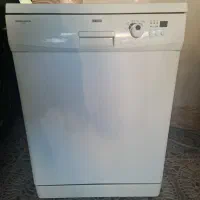 ظرفشویی زانوسی