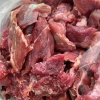 خورده گوشت گرم گوساله و گوسفندی