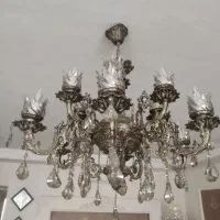 با سلام دو عدد لوستر ۱سال استفاده واقعا نو