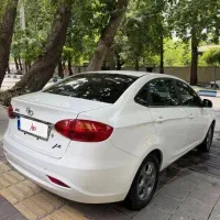 جک J4 اتومات مدل 1400 کم کار مشابه خشک