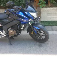 Ns 200