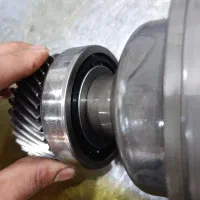 شاگرد مکانیک گیربکس اتوماتیک