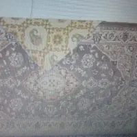 فرش و پشتی