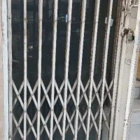 زیرزمین تجاری تمیز ۸۵ متری مخصوص آرایشگاه
