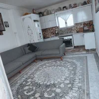 ۱۰۰متری طبقه دوم اخروکیل اباد