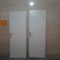 درب ضد آب سرویس بهداشتی