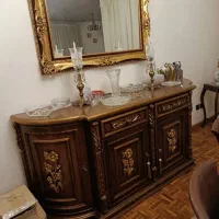 کنسول و آینه