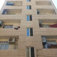 نیازمند تمیز کار آپارتمان