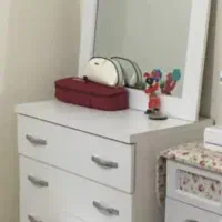 چهار کشو همراه آینه