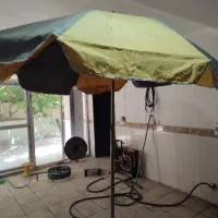 سایبان چتری برزنتی
