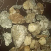 حدود سه کیلو سنگ عقیق کوارتز راف کریستال
