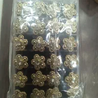 گوشواره میخی