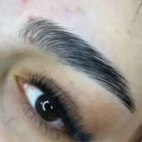 آموزش کاشت ناخن ومژه