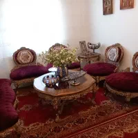 مبل ومیز غذا خوری