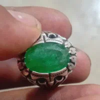 انگشتر نقره زمرد دست‌ساز