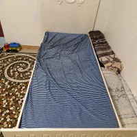 تخت کودک و نوجوان با کمد و کمدچه