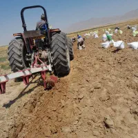 پذیرش کار کشاورزی و گارکر
