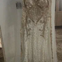 لباس در حد نو اولیه واسه عقدمه فقط یبار پوشیدم